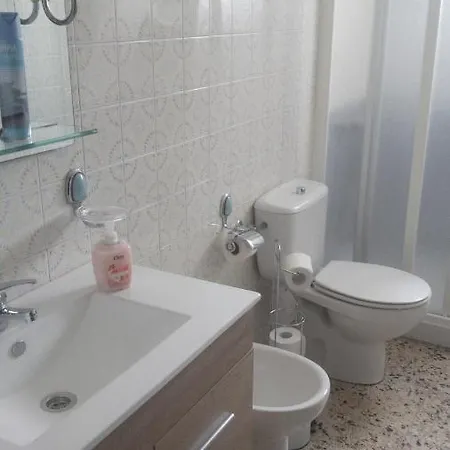 Casa Laty بيت للعطل